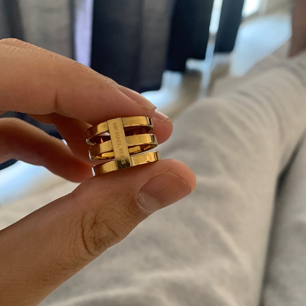 MK mens ring